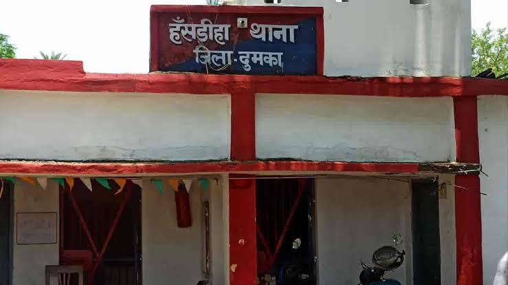 Jharkhand: Brazilian woman on a bike trip in the state gangraped in Dumka, three detained