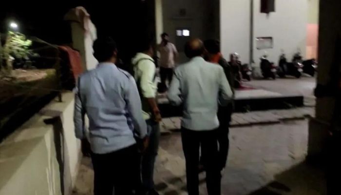 Clash erupts at Gujarat University hostel as Afghan student hits a Hindu youth for questioning namaz in public place, students injured, rooms vandalised
