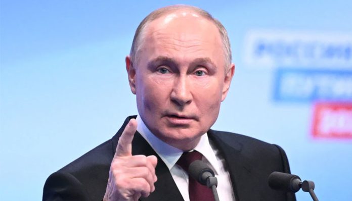 Russia hits Dnipro with ballistic missile