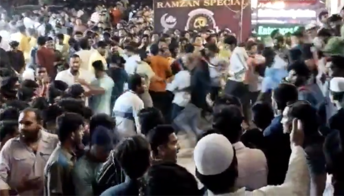 Free Haleem offer led to chaos in Hyderabad