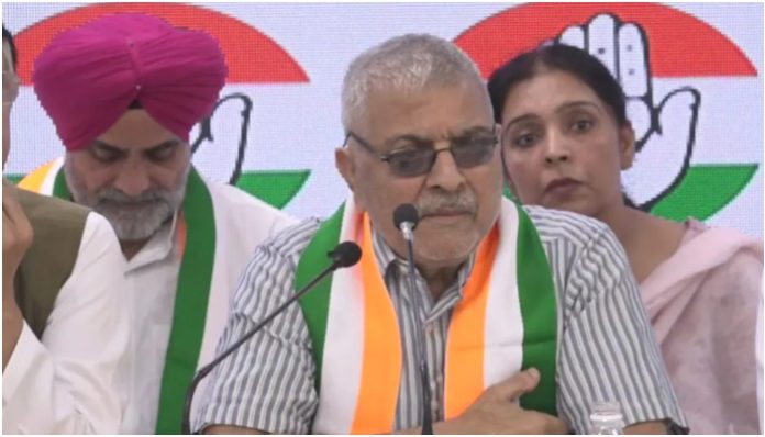 AAP's Dharamveer Gandhi joins Congress ahead of the LS polls, slams AAP saying ready to contest from Congress