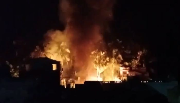 West Bengal: Islamists attack Hindus during Devi idol immersion in Diamond Harbour, police whitewashes violence, books 12 Hindus