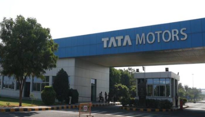 Pune: Samosas stuffed with condoms, stones and tobacco supplied to Tata Motors canteen, Rahim Shaikh, Azhar Shaikh, Mazar Shaikh, Azar Shaikh and Vicky Shaikh booked