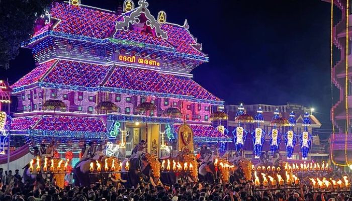 Kerala: Police excesses mar Thrissur Pooram festivities, devotees manhandled and movements restricted, temples forced to cancel rituals