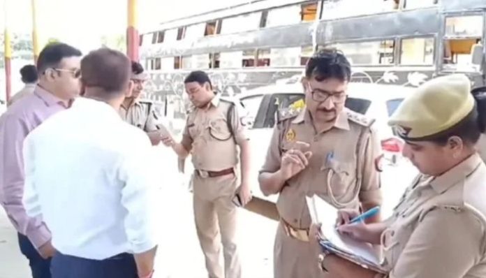 5 Maulvis arrested for transiting 93 minors from Bihar to unregistered Madrassas in Saharanpur