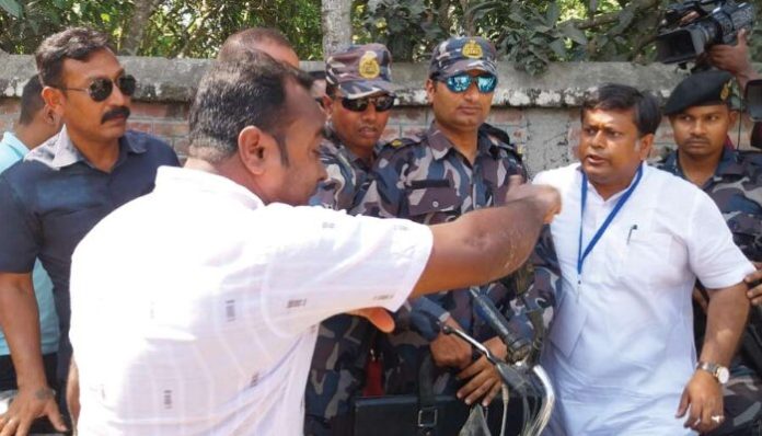 Sukanta Majumdar (L).