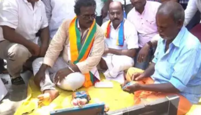 Tamil Nadu: Fortune teller arrested after parrot predicts victory for PMK candidate from Cuddalore