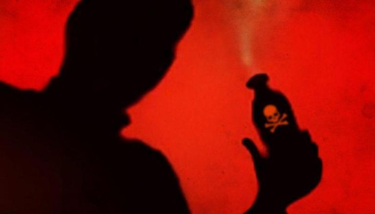 Moradabad: Samajwadi Party leader Asif Ali rapes and extorts crores from the daughter of his party’s ex-leader, threatens her with acid attack
