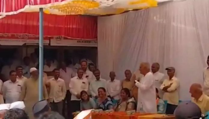 Karnataka Congress MLA threatens people with power cuts to ensure voting for the party