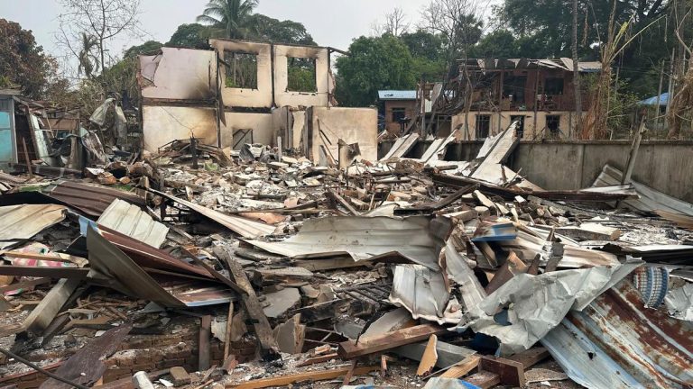 Rohingya Muslims continue persecution of Hindus and Buddhists in Myanmar: Over 5,000 houses torched amid escalating communal tensions