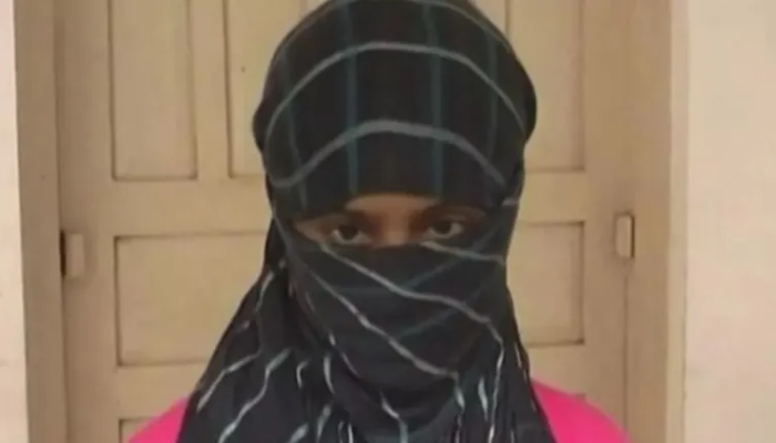 Marry me else will throw acid on your face and implicate your brothers in fake rape case: Wasim tries to threaten a girl into marrying him, booked