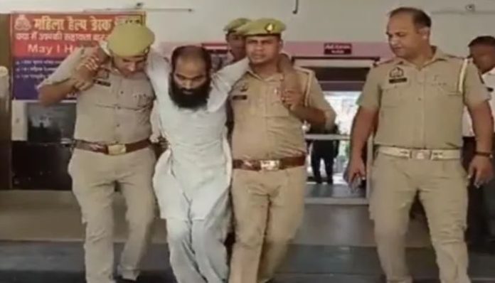 Amroha: Attaur Rehman arrested for molesting a woman and threatening to kill her