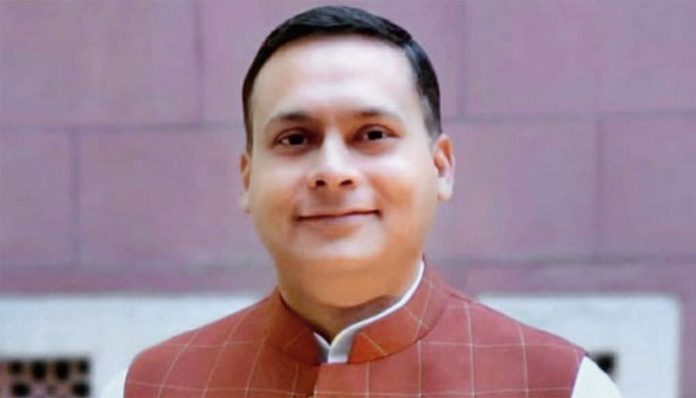 Amit Malviya sent legal notice to Santanu Sinha for derogatory social media post