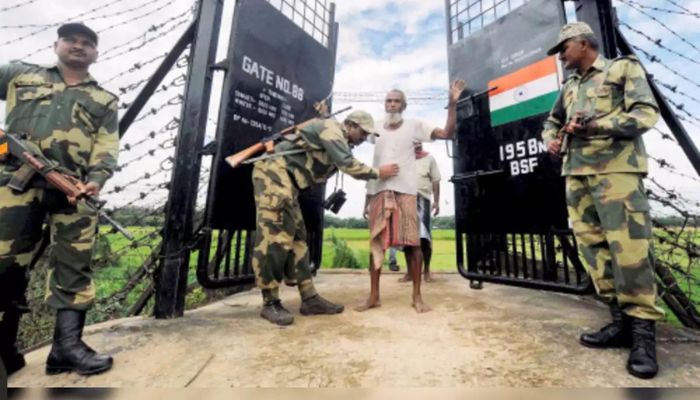 Bangladeshi smugglers brutally attack BSF jawan who tried to stop them from illegally entering India