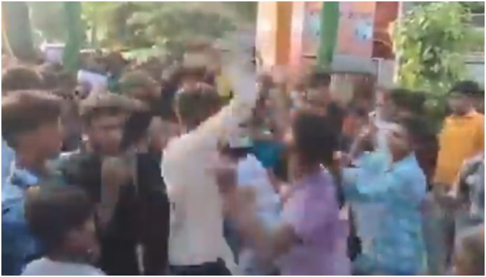 Amethi: 7 minors arrested for raising provocative slogans outside police station during Muharram procession, probe underway