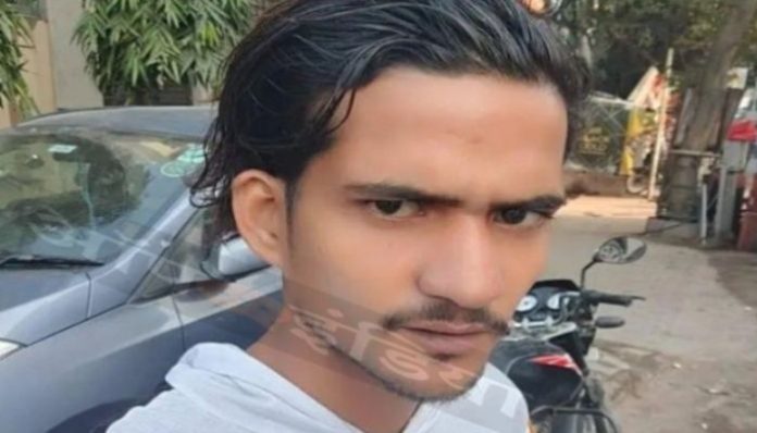 Imran posing as Aman impregnates a Hindu girl, forces her to convert; was in contact with 35 more girls