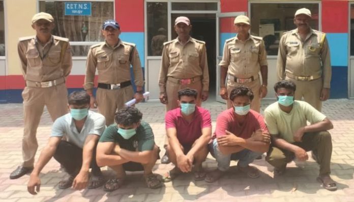 Uttarakhand: Irfan, Abrar, Kamil, and two others arrested for pelting stones and attacking families in the ‘Victory procession’ of Congress MLA Qazi Nizamuddin in Manglaur