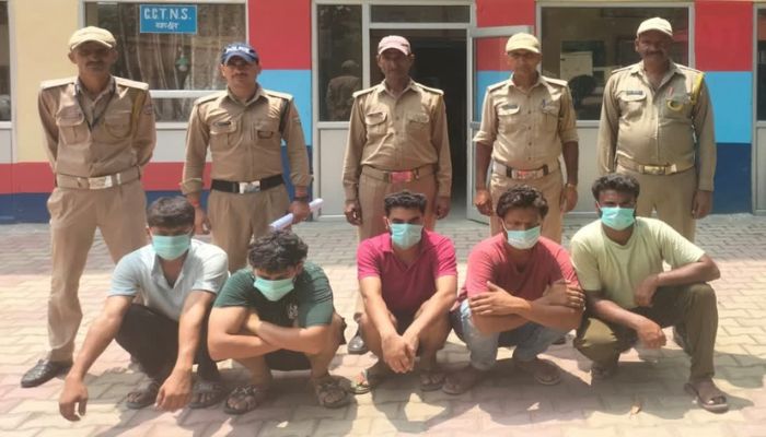 U’khand: Irfan, Abrar, Kamil, and two others pelt stones on Hindu houses in ‘victory procession’ of Congress MLA Qazi Nizamuddin in Manglaur; arrested