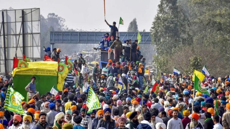 Supreme Court to form a committee to talk to protesting farmers, orders status quo at Shambhu border where protestors have assembled ‘armoured tanks’