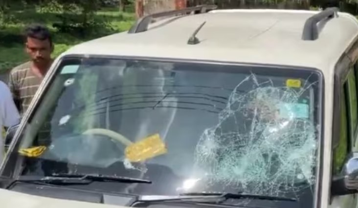 Anarchy in Bengal? Bullets fired on BJP leader Priyangu Pandey’s vehicle as students, politicians and public continue to protest demanding justice for RG Kar victim