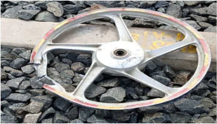 Aligarh: Afsan charged for placing an alloy wheel on a rail track to derail a train, probe underway