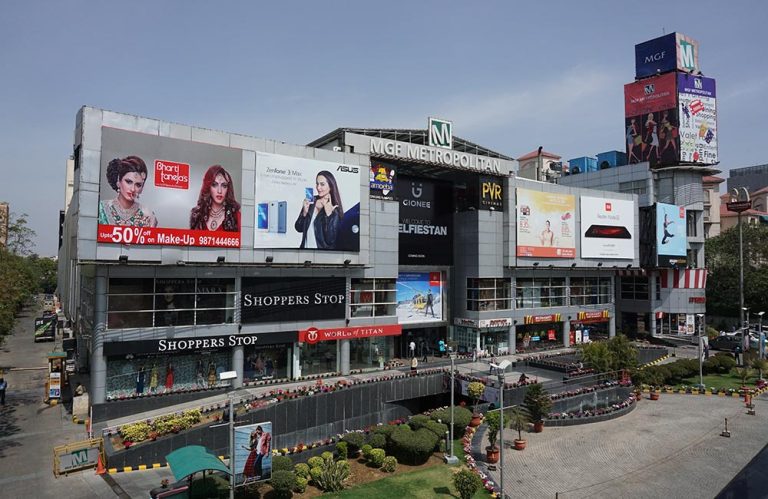 Haryana: Gurugram malls evacuated after bomb threat, search operation underway