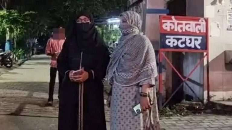 Uttar Pradesh: ‘Bhagwa love trap’ conspiracy theory reaches Moradabad, Muslim men abuse Muslim girl for talking to Hindu boy, pull her burqa
