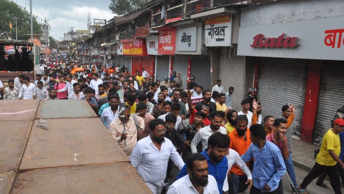 Maharashtra Hindus in Bangladesh protests violence