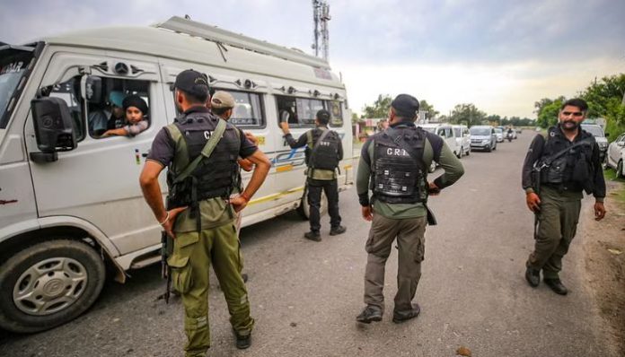 Jammu and Kashmir Police busts terror module facilitating infiltration of Pakistani terrorists; kingpin Mohd Lateef among 9 over-ground workers arrested
