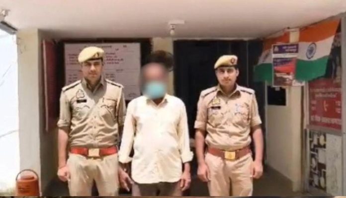 UP: Moinuddin rapes minor daughter, gives instant triple talaq to wife on being confronted, arrested after complaint