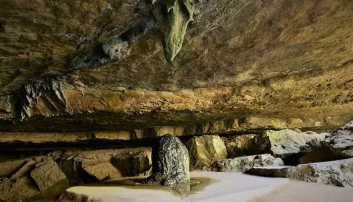 Meghalaya: Village council bans Hindu rituals at Mawjymbuin cave with natural Shivalinga, gets support from govt, churches and student unions, Hindu groups protest