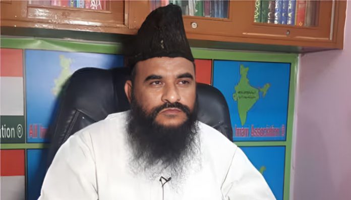 Maulana Sajid Rashidi objected to children raising slogans of 