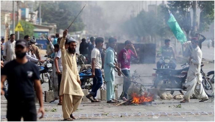 Another violent protest in Pakistan over ‘blasphemy’: Protesters in Quetta attack police station with grenade, ask for handing over of blasphemy accused Shia man to public