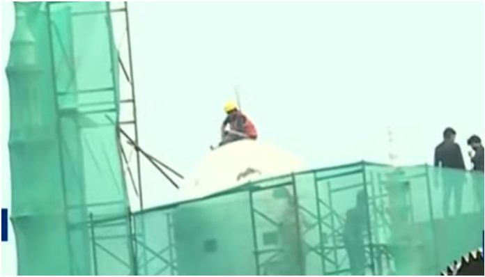 Mumbai: Removal of illegal portion of Dharavi Mosque underway after massive uproar, action after BJP's Prasad Lad complains, details