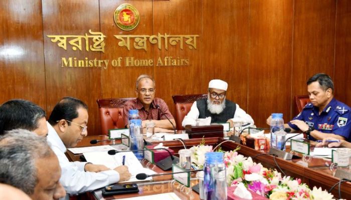 Stop Puja, sound systems five minutes before Azan, Namaz: Bangladesh Home Ministry issues decree for Hindus ahead of Durga Puja