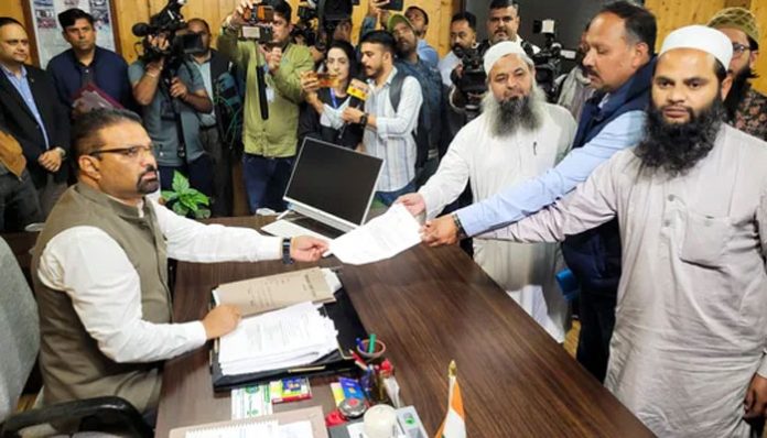 Muslims sought Municipal Corporations orders to seal illegal portion of mosque in Sanjauli