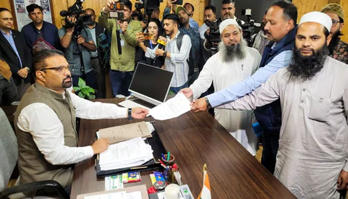 Shimla illegal mosque: Following massive protests, Muslim side asks administration to seal the unauthorised structure, says will demolish it after court order
