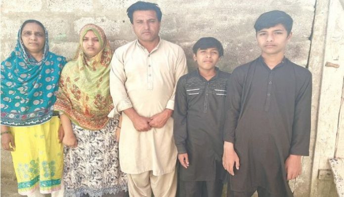 Siraj, who accidentally came to India as a child, recalls life of misery in Pakistan, ostracism faced by wife and children