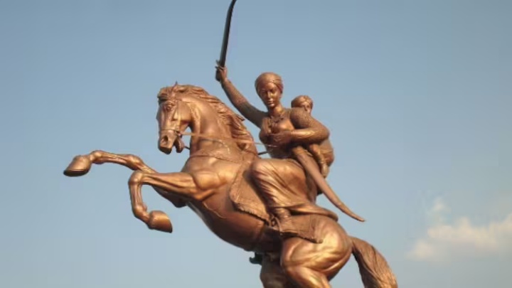 Delhi HC slams Shahi Idgah Waqf Committee for 'communal politics' after opposition to Rani of Jhansi statue: Lies of Delhi Waqf Board, illegal order by Delhi Minority Commission and 'Namaz' argument