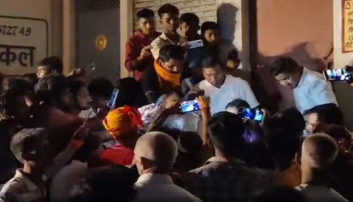 Uttar Pradesh: After Bahraich, Deoria sees Islamists attacking Hindus during Durga Visrajan; police nabs one for attacking 2 Hindus, details