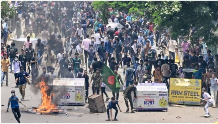 Interim Bangladesh govt gives immunity to Islamists masquerading as student protestors, no justice for Hindus, Ahmeadiya killed and targeted too