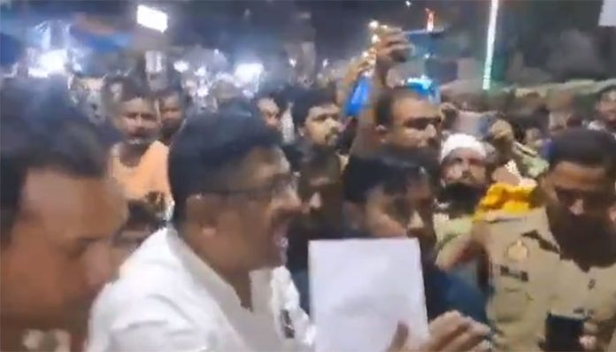 An online spat between Hindu and Muslim teenagers led to doxxing of Hindu teen for his comment on Prophet in UP.