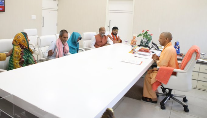 ‘We want justice, we want blood for blood’: Deceased Ram Gopal Mishra’s grieving family meets CM Yogi in Lucknow, demand encounter of culprits