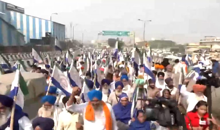 Farmers in Punjab announce roadblock over delayed paddy procurement, FIRs on stubble burning
