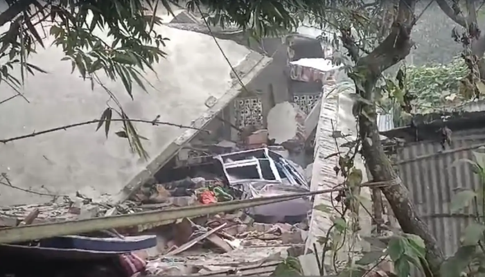 West Bengal: Mamun, Sakirul, and Mustakin die in an explosion while making bombs in Murshidabad