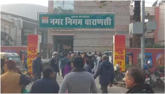 Varanasi: Alam, Amin, Shamim and 13 others flout government rules, sell meat near Kashi temple; booked