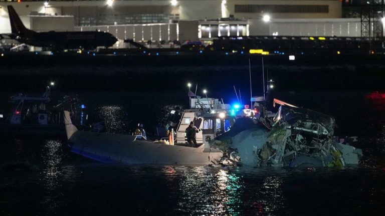 No survivors found yet after American Airlines plane and Black Hawk helicopter collide near Reagan Airport in Washington DC