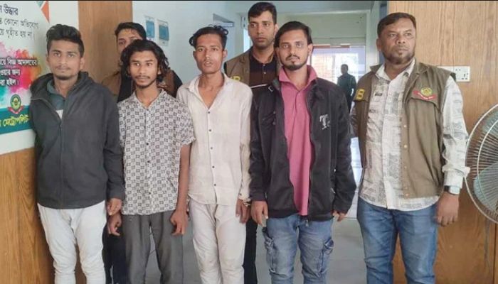 Bangladesh: Islamic extremists associated with BNP kidnap 3 Hindus including temple priest, beat them up and demand ransom