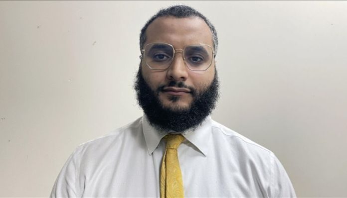 Islamic preacher Mohammed Hijab, who incited Leicester anti-Hindu violence, desperately tries to give clean chit to Muslim grooming gangs in UK