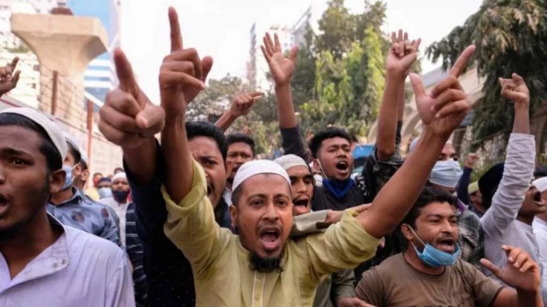Tawhidi Janata: How violent Muslim mobs are wreaking havoc in Bangladesh under the watch of Muhammad Yunus